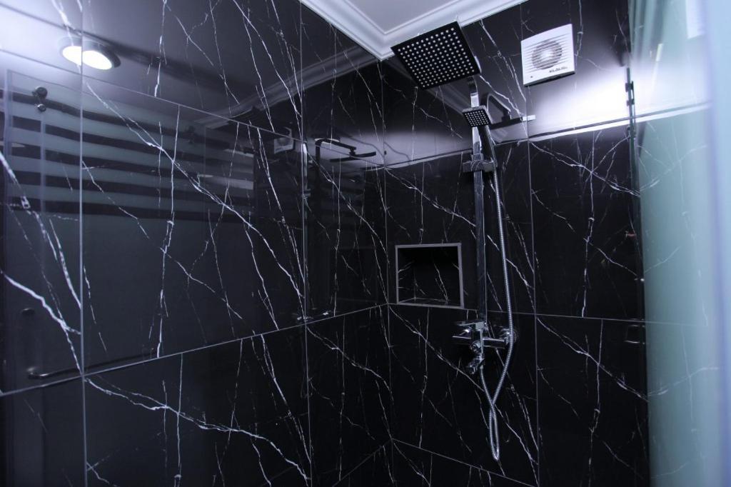 Overlooking Registan Square Luxury 2 Bedrooms Apartment 撒马尔罕 外观 照片