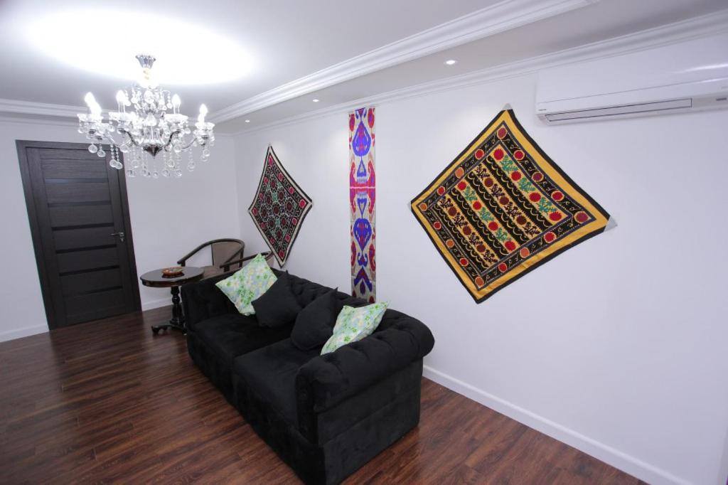 Overlooking Registan Square Luxury 2 Bedrooms Apartment 撒马尔罕 外观 照片