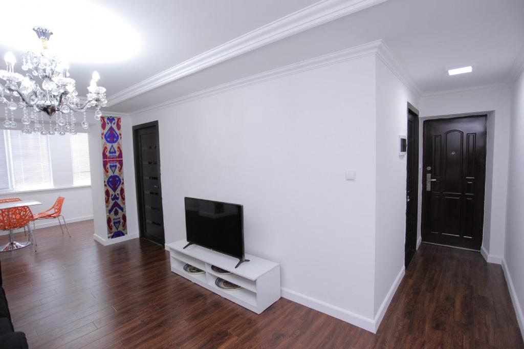 Overlooking Registan Square Luxury 2 Bedrooms Apartment 撒马尔罕 外观 照片
