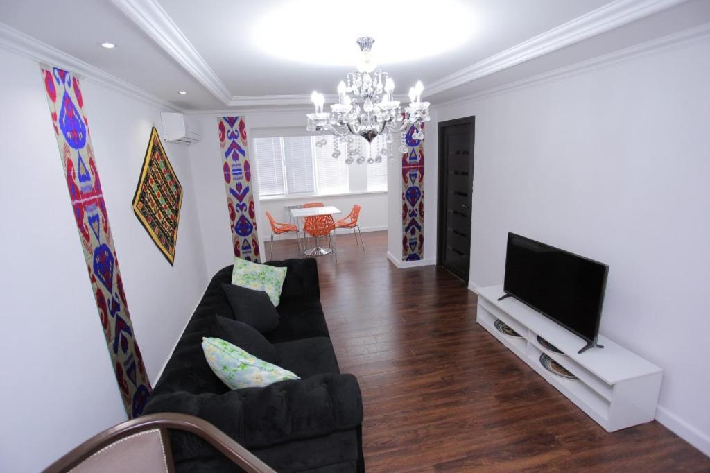 Overlooking Registan Square Luxury 2 Bedrooms Apartment 撒马尔罕 外观 照片