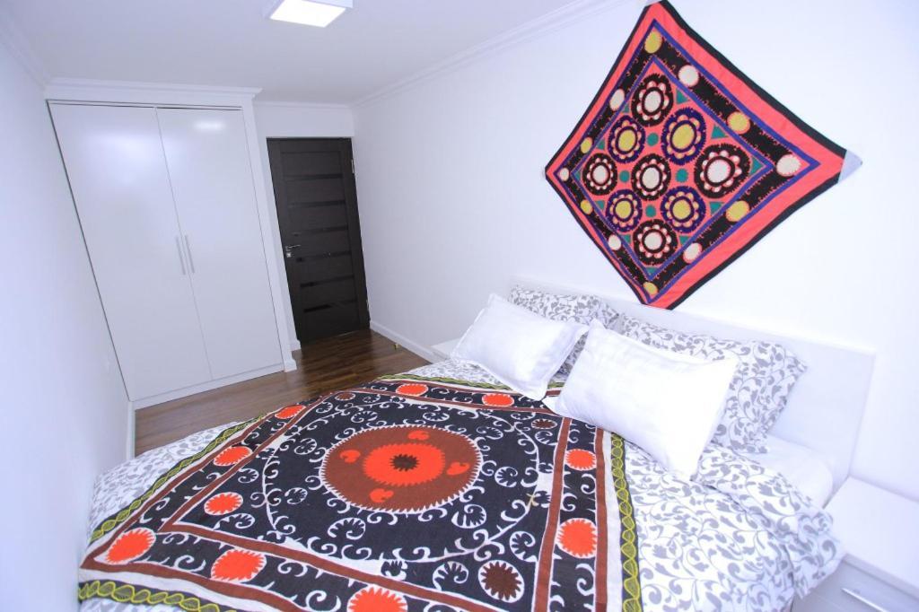 Overlooking Registan Square Luxury 2 Bedrooms Apartment 撒马尔罕 外观 照片