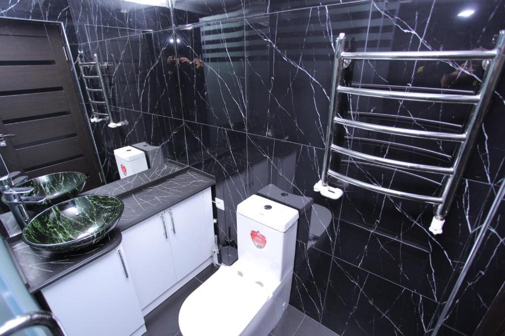 Overlooking Registan Square Luxury 2 Bedrooms Apartment 撒马尔罕 外观 照片